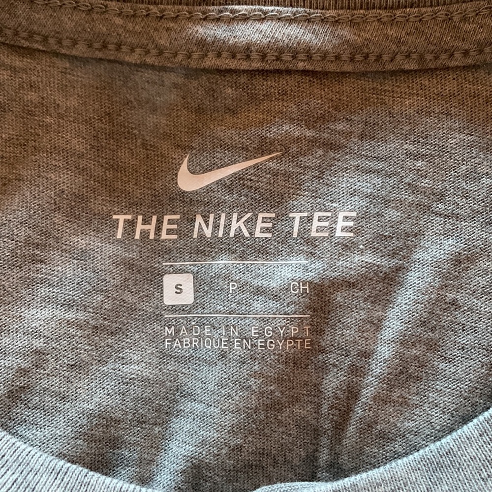 Nike T-shirt - Picture 4 of 4